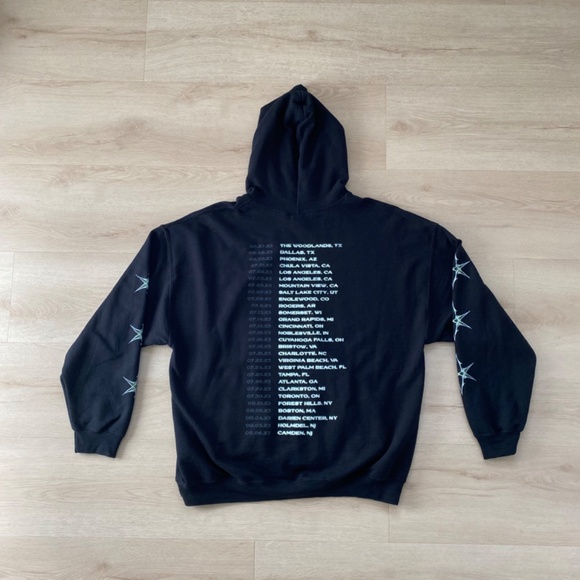 Bring Me The Horizon 2023 Concert Hoodie XL from "So Much For (Tour) Dust" - Picture 2 of 7